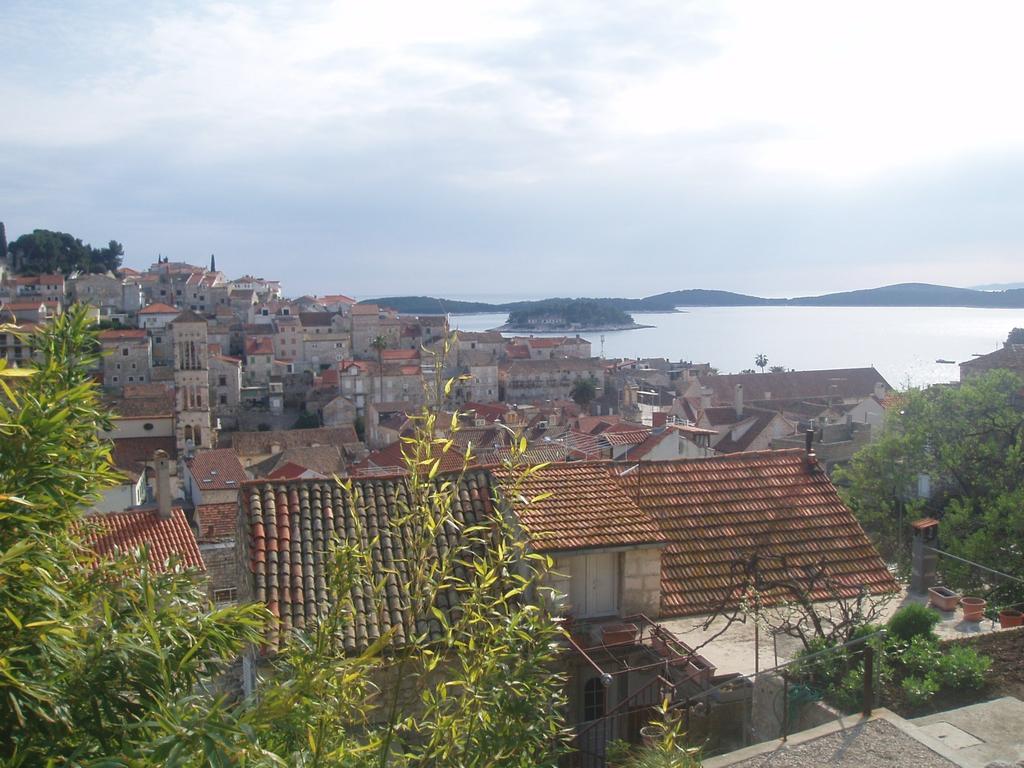 Apartments Seka Hvar Town Rom bilde